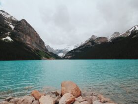 Which Great Lakes Offer Cruises?