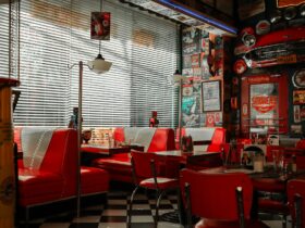 Beyond the Counter: Why America Fell in Love with the Diner